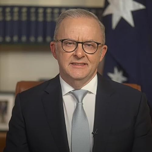 Prime Minister calls on Aussies to catch public transport to help ease fuel crisis