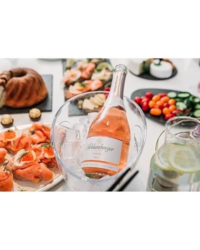 Goldmedaillen-präsentierter Schlumberger Rosé Sekt bei AWC Vienna - Detailansicht von Schlumberger Rosé Brut Klassik Te...