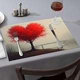 Decoración rústica para el hogar, un árbol solitario con hojas rojas vibrantes que se coloca en una colina con vistas a un río brumoso, manteles individuales para comedor, decoración de fiesta