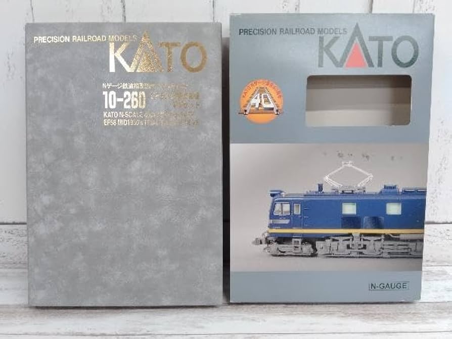 KATO 10-260 EF58 試験塗装 N) 10-260 国鉄 EF58形 直流電気機関車 試験塗装機4両セット