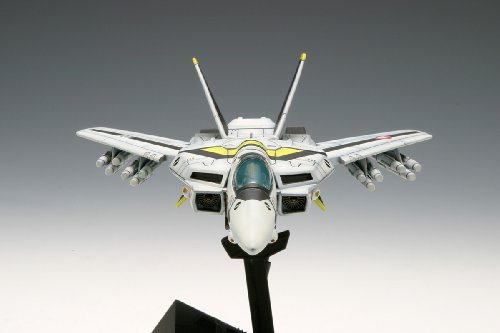 1/100 Scale Valkyrie Vf-1S Roy Focker Model Kit By Wave #TOP4