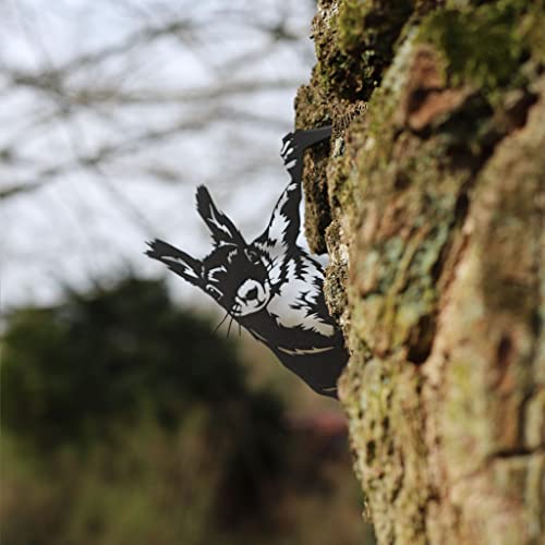 Steelmonks Tree Stake, Squirrel in Matte Black - Image 2