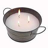 Cubo de metal decorativo que se puede utilizar más tarde como maceta.