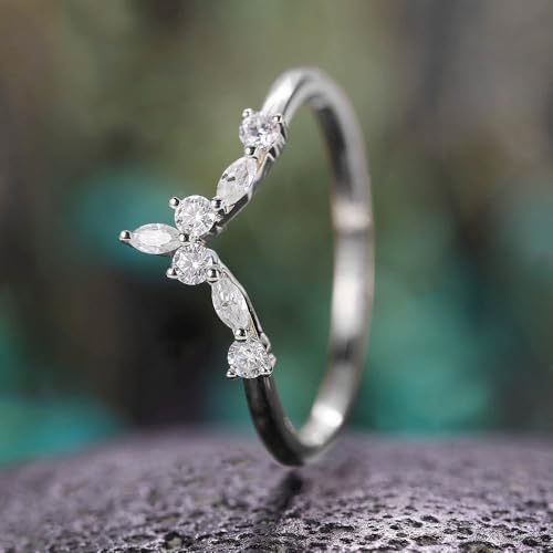 White Gold Plated Cubic Zirconia Chic Creative V-shaped Statement Ring Personalized Accessory Ideal for Women's Daily Casual Wear Party Holiday Anniversary Love Jewelry Gift3