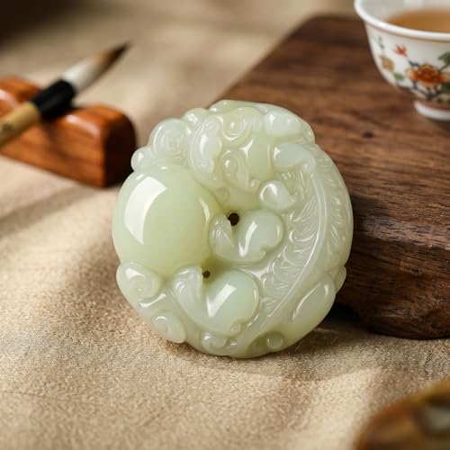Collier de jade gravé pour hommes et femmes, pendentif vert clair unique