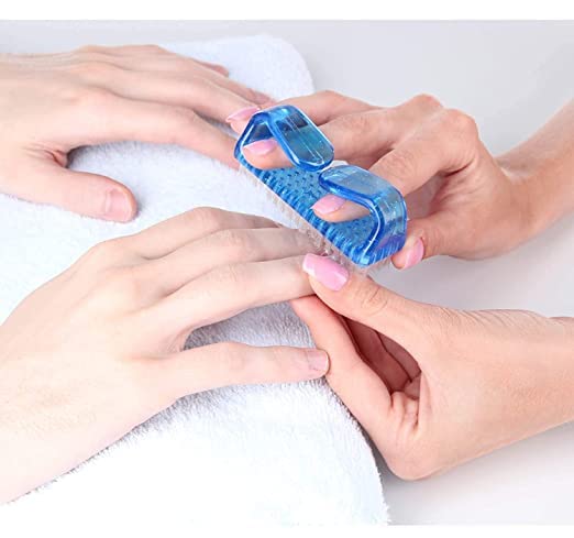 khuShu 3 Pcs Handle Grip Nail Brush Fingernail Cleaner Pedicure Scrub Foot Brushes Toes Cleaning Tool Kit (Multi color) (PACK OF 3) - Image 3