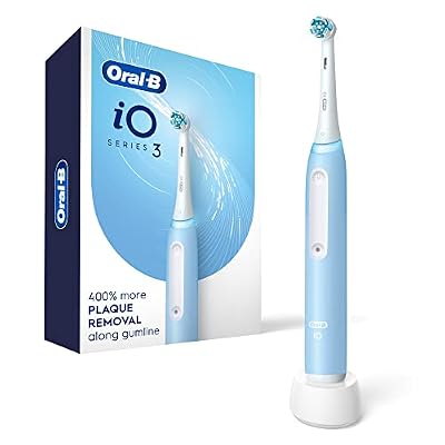 Oral-B Rechargeable Electric Toothbrush, iO3 Clean & Protect, 3 Cleaning Modes, Visual Pressure Sensor to Protect Gums, Blue