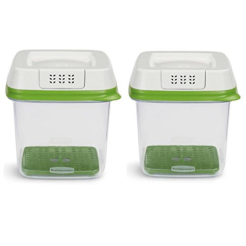 Rubbermaid FreshWorks Produce Saver Food Storage Container, Medium, 6.3 Cup, Green/ Set of 2