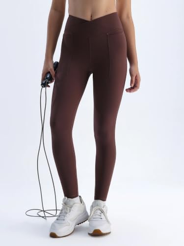 Image of CAVA Hourglass Snug Leggings for Women | V Waistband, Anti Camel Toe, Curved Back Seam, Deep Side Pockets, Sculpting ADPT Fabric
