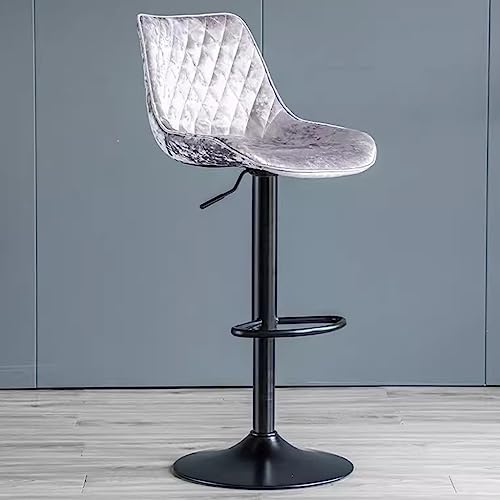 Tabourets de bar pivotants velours pour optimiser l'espace cuisine