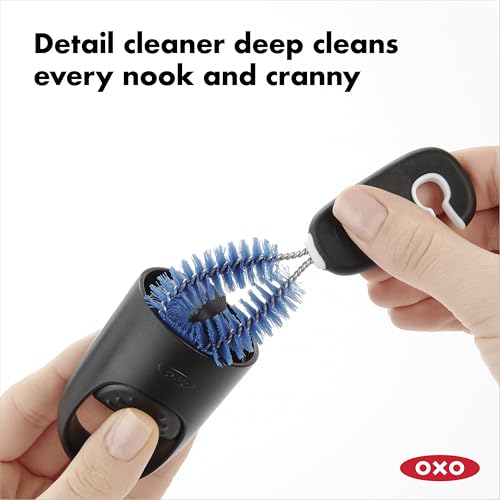 Image of OXO Good Grips Water Bottle Cleaning Set | Brushes for Bottles, Straws and Lids, Nylon Bristles, Storage Ring, Ideal for Cleaning Reusable Bottles