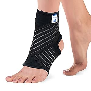 Actesso Chevillère avec Sangle – Soutien et Soulagement pour les Chevilles Faibles, Chevillere Entorse et les Blessures du Sport. Pour Hommes et Femmes, Pied Gauche ou Droite Strapping (Noir, M)