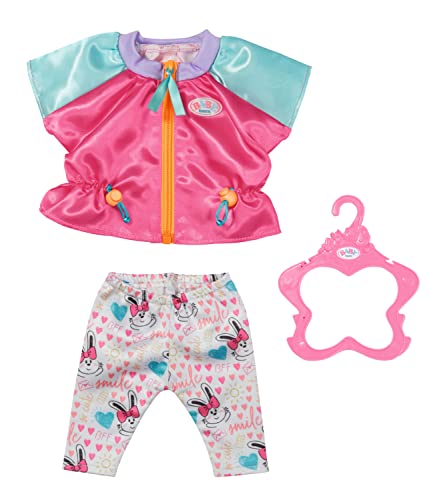 BABY born Conjunto Casual Rosa - Para muñecas de 43 cm - Incluye - chaqueta, pantalones y percha Fácil para manos pequeñas - Fomenta la empatía y las habilidades sociales - Edad: 3+ años