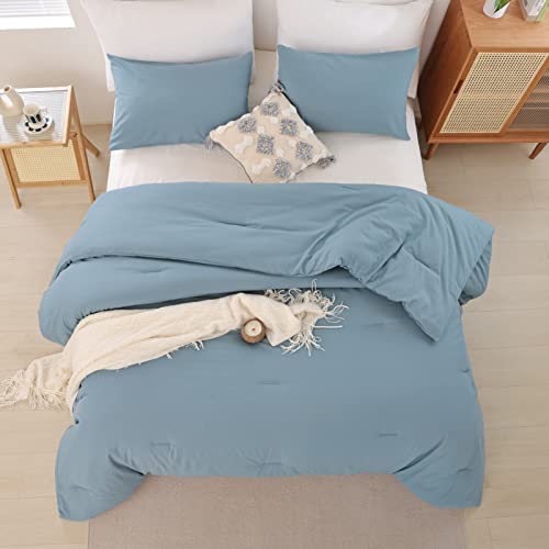 Image of ROSGONIA Dusty Blue Comforter Set Queen, 3pcs(1 Boho Blue Comforter & 2 Pillowcases) All Season Soft Bedding Lightweight Bedspread Blanket Quilt