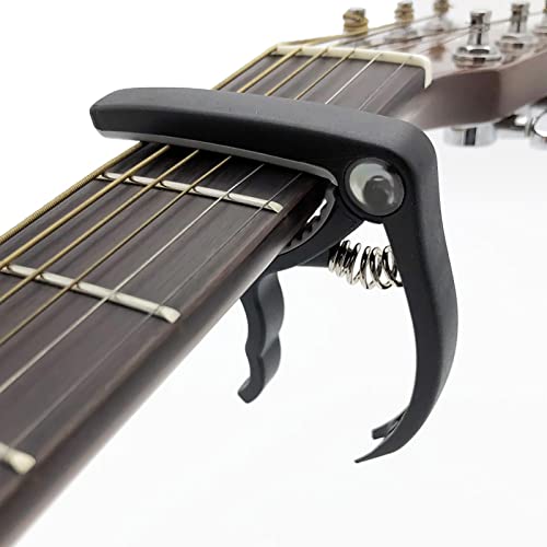 Capo de Guitare, Capo de Guitare à Changement Rapide en Plastique Capo de Guitare à une Main avec MéDiators pour Guitare… - Les Beatles, Paul McCartney, John Lennon, RIngo Starr, George Harrison Capo de Guitare, Capo de Guitare à Changement Rapide en Plastique Capo de Guitare à une Main avec MéDiators pour Guitare… – Image 4