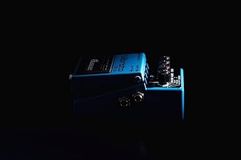 BOSS VB-2W バイブロエフェクター　ビブラート vb-2w_top_main.jpg