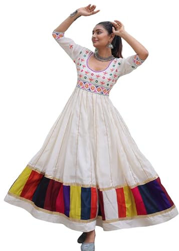 Anarkali Navratri costume indien chic avec dentelle Gota pour briller lors des soirées