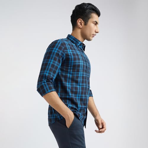 Image of Parx Men's Pure Cotton Checks Pattern Slim Fit Semi Cutaway Collar Full Sleeve Casual Shirt