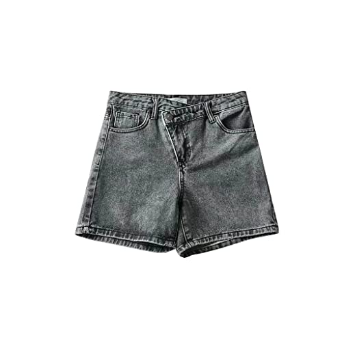 Short en jean à taille asymétrique : le denim coupe originale pour femme chic