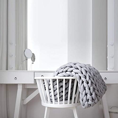 FIYSON Super Chunky Yarn 0.5kg/25m, DIY Wool Hand-Knitted Yarn Coarse Yarn Super Soft,Handmade Scarf Pillow Cushion Bulky Thick Roving For Arm Knitting, Giant Chunky Knit Blankets Throws (Lightgrey)