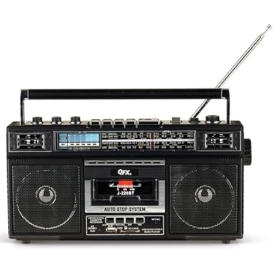 تحويل QFX J-220BT Boombox MP3 من الراديو إلى الكاسيت مع راديو 4 نطاقات (AM، FM، SW1، SW2) مع بلوتوث، بطارية قابلة لإعادة الشحن، 3 مكبرات صوت مزدوجة، ميكروفون مدمج، مسجل، معادل صوت 3 نطاقات