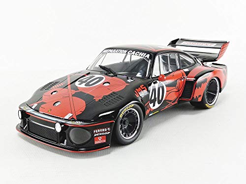 Carro en miniatura coleccionable 1:18 negro y rojo