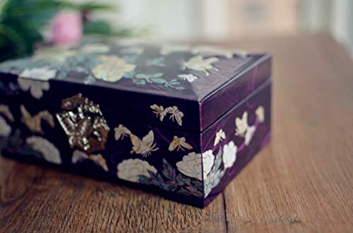 Boîte à bijoux en bois laqué pour protéger les bijoux du ternissement