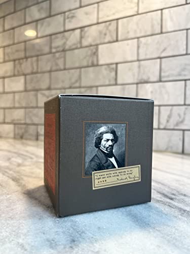 Library 6 Oz. Candle - Frederick Douglass Leather And Smoke #TOP2