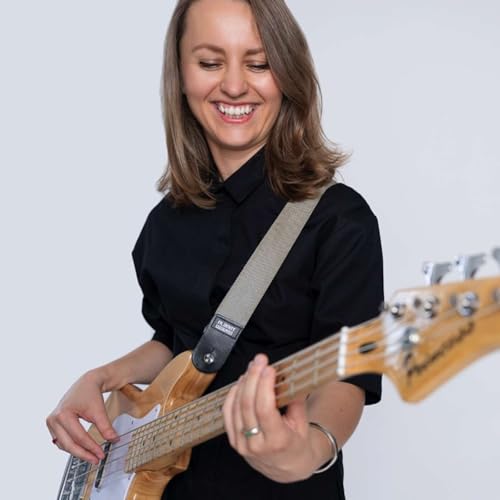 Interview With Bassist Ksenia Vasileva Podcast Por arte de portada