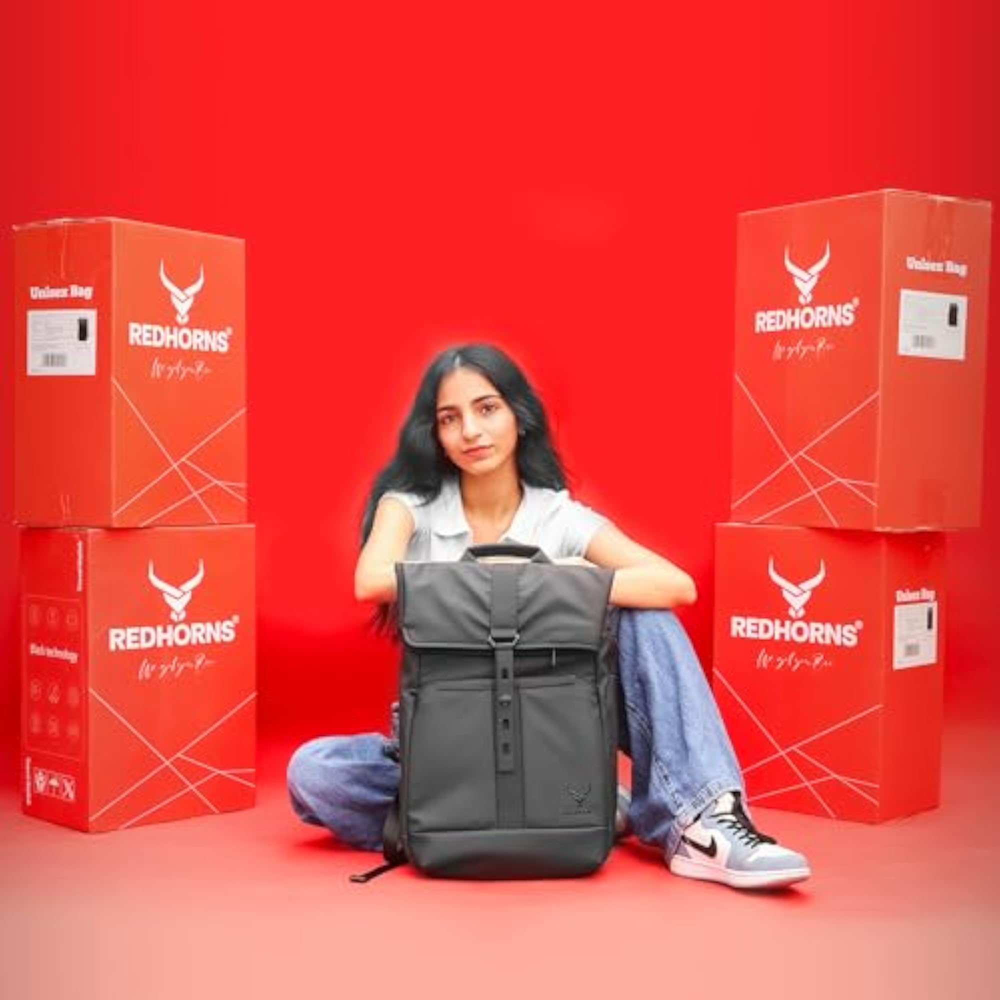 Nova Roll-Top Smart Backpack for Travel, 23L Unisex Anti-Theft Bag