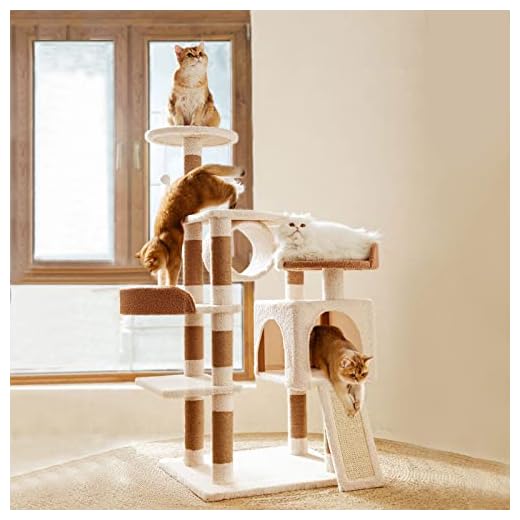Cat Tree 47inch Condo Furniture Kitten Activity Tower Med Skrapstolpar, Mysig Lägenhet, Rymlig Abborre Och Svängtunnel För Pet Kitty Play House