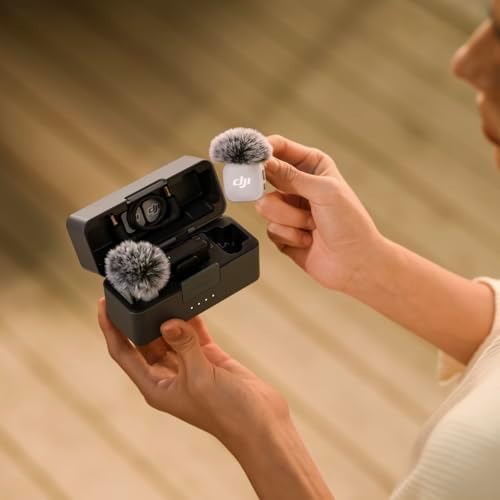 DJI Mic Mini 2 (2 TX + 1 Standard RX + Charging Case), Wireless Mic - View 4