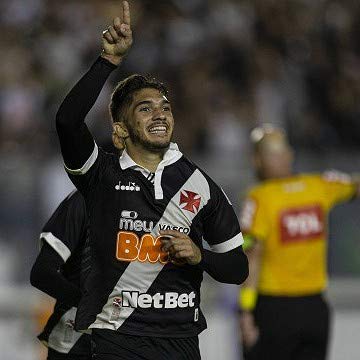 Vasco - T&aacute; na Rede #185: Andrey renasce com Luxemburgo em esquema com tr&ecirc;s volantes copertina