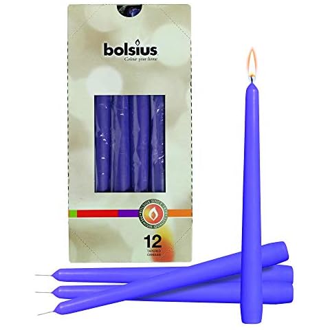BOLSIUS Set mit 12 lilafarbenen geruchlosen Spitzkerzen tropffrei sauber brennend rauchfrei Abendessen Kerzen Cover