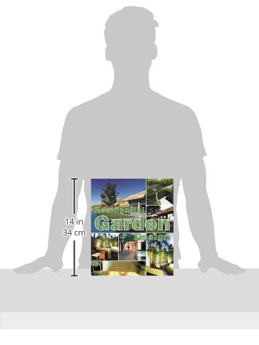Design de jardin résidentiel pour structurer un terrain en friche sans relief