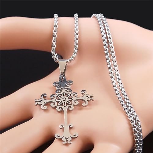 Collier plastron gothique fleur et croix pour look punk et alternatif moderne
