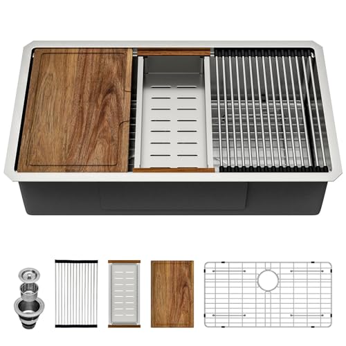 IOROYO 33x19 Undermount Stainless Steel Kitchen Sink