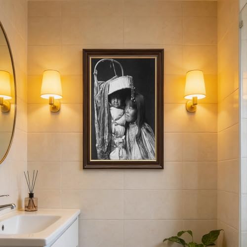 Impression toile Edward Curtis avec cadre suspendu pour mur vide
