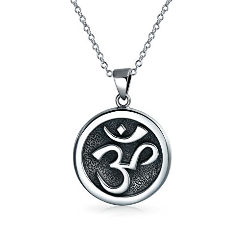 Bling Jewelry Kreis Scheibe Aum Om Ohm Sanskrit Symbol Yoga Medaillon Aum Om Ohm Halskette Anhänger Für Frauen Teens Männer Halskette Oxidiert .925 Sterling...