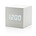 Produktbild Botetrade Mode Modern Wooden Cube USB/AAA Digital LED Alarm Nachahmung-Holz Digital Stimme Schreibtisch Steuern Clock Calendar Wecker Thermometer