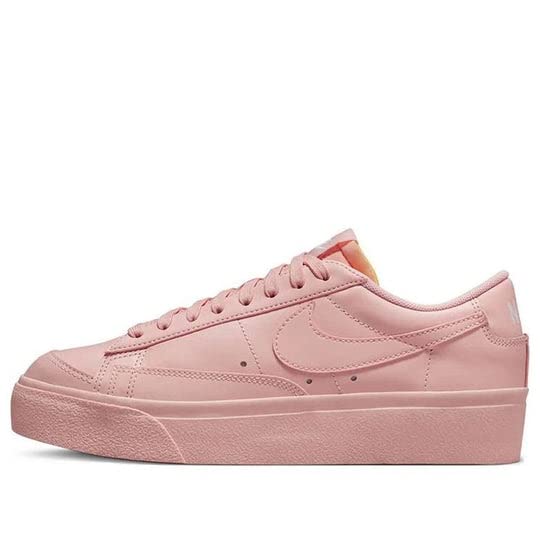 Image of NIKE Women's Flex Supreme TR 5 Cross Training Shoe