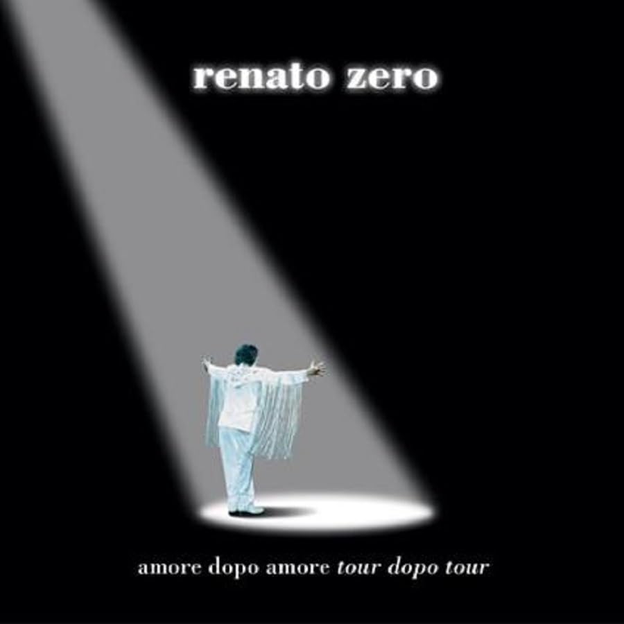 24 titoli senza precedenti, con autentiche rarità, live e album studio mai pubblicati in vinile. Un percorso nelle canzoni, nelle storiche interpretazioni e nelle trasformazioni dell’Artista più rivoluzionario e libero della musica italiana. Un’occasione unica. In ogni uscita un inedito e prezioso fascicolo, con il viaggio emozionale e poetico nei testi delle canzoni. All’interno foto di repertorio e immagini iconiche!