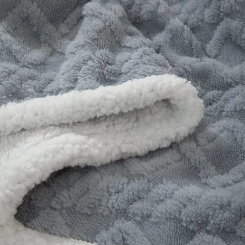 Babydecke, 3D-weiche und flauschige Sherpa-Babydecke, Empfangsdecke für Kleinkinder, Babys, Jungen und Mädchen, wendbare, flauschige Decke für Kinderbett, Autositz, Kinderwagen (Grau, 76 x 101 cm)