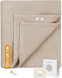 DIE PERFEKTE GRÖßE: Die Musselin Kuscheldecke hat mit 120cm x 120cm die perfekte Größe für alle Aktivitäten, kann problemlos zusammengefaltet werden und transportiert werden.