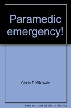 Paperback Paramedic emergency! Book