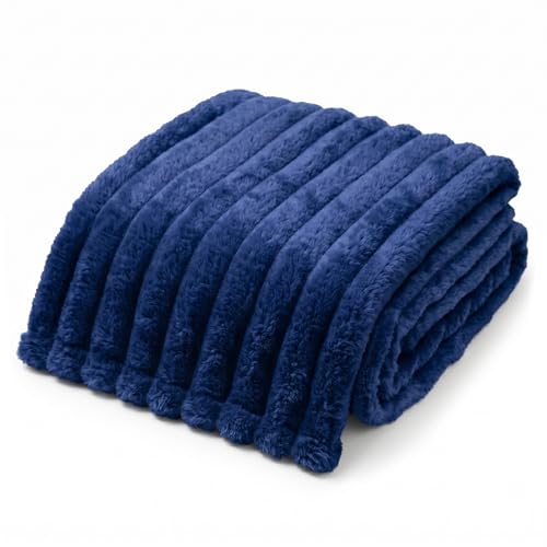Americanflat 50x60 Faux Fur Throw Blanket - Soft and Breathable Throw Blanket for Couch, Bed, Chair - Blue Faux Fur Blankets Perfect for Home, Bedroom, or Outdoor Use