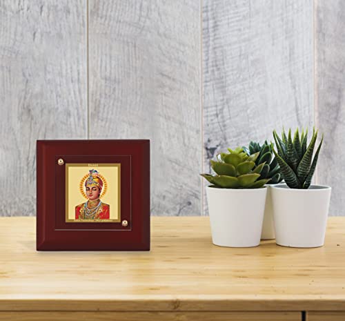 Image of DIVINITI Guru Harkrishan Ji 24K Gold Plated MDF Photo Frame|Premium Religious Table Top Frame for Home, Office & Prayer Room|Luxury Spiritual Gift Item for Housewarming, Festive Gifting|10 x 10 CM