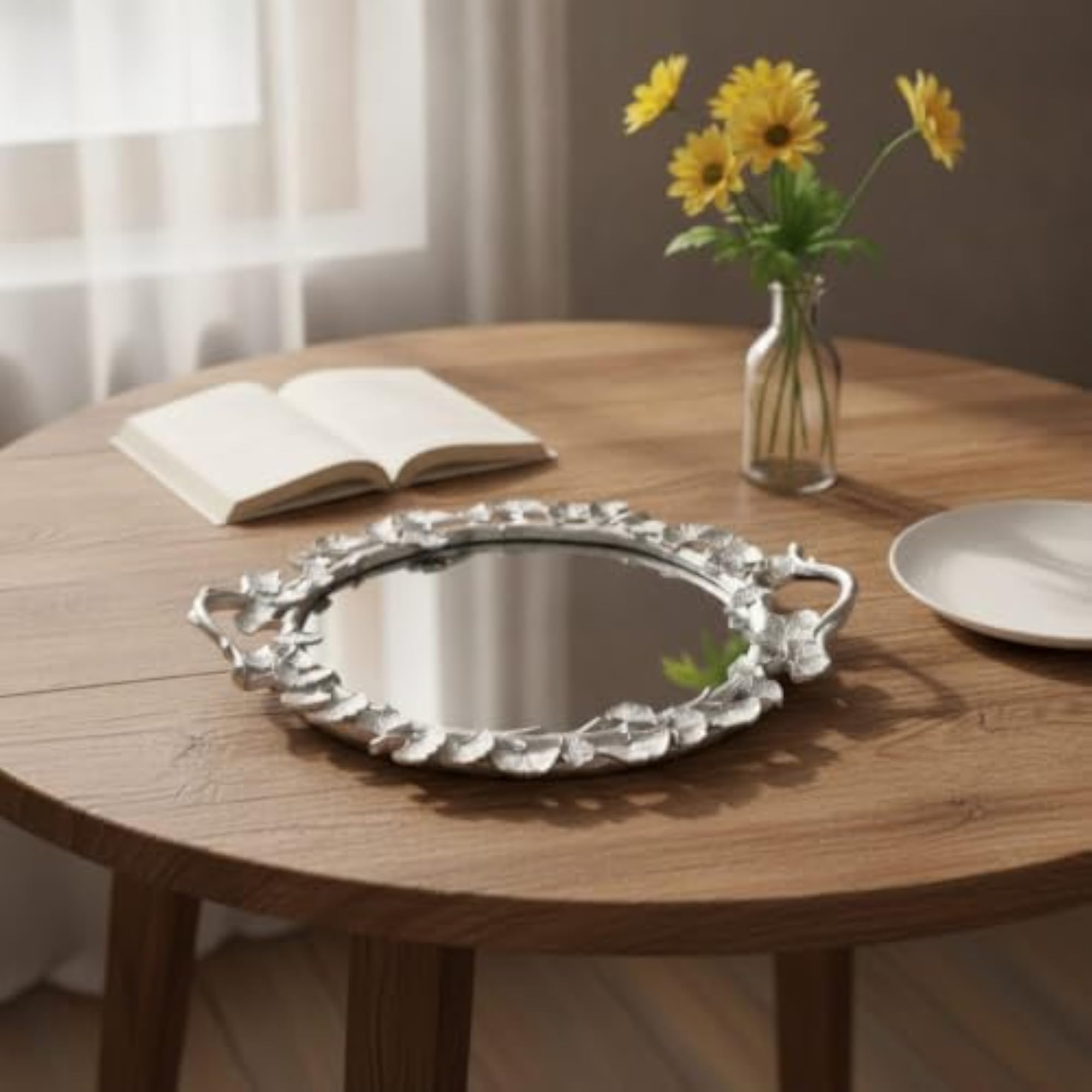 CLOVRIX® Ornate Ginkgo Border Round Mirrored Tray