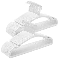 SONGMICS fluwelen kleerhangers, set van 50, 43 x 21 cm, fluwelen hangers, antislip, brede schouderinkepingen, stang voor broeken, 360° draaibare haak, ruimtebesparend, grijs CRF039G02 SONGMICS fluwelen kleerhangers, set van 50, 43 x 21 cm, fluwelen hangers, antislip, brede schouderinkepingen, stang voor broeken, 360° draaibare haak, ruimtebesparend, grijs CRF039G02