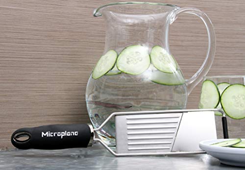 Microplane Fatiador de vegetais portátil de aço inoxidável da série Gourmet